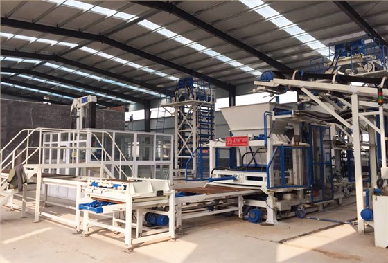 生態(tài)透水磚設(shè)備