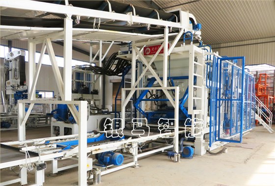 彩色路沿石生產(chǎn)設(shè)備：砌塊磚機配件存儲分類及軸承安裝事項