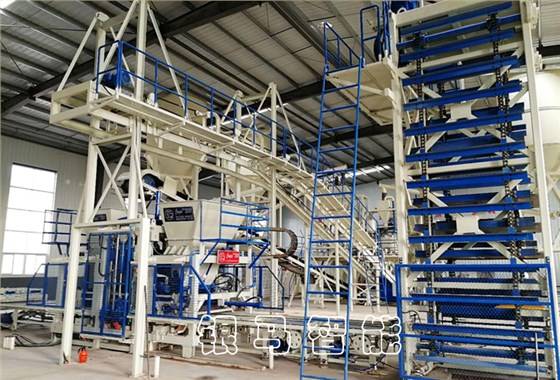 透水磚機生產(chǎn)線正常運轉(zhuǎn)的操作方法及使用前的檢查細節(jié)