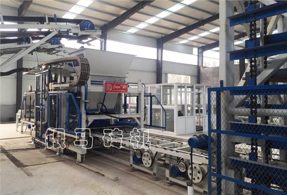 全自動(dòng)標(biāo)磚生產(chǎn)線是用哪些&ldquo;黑科技&rdquo;制磚的？