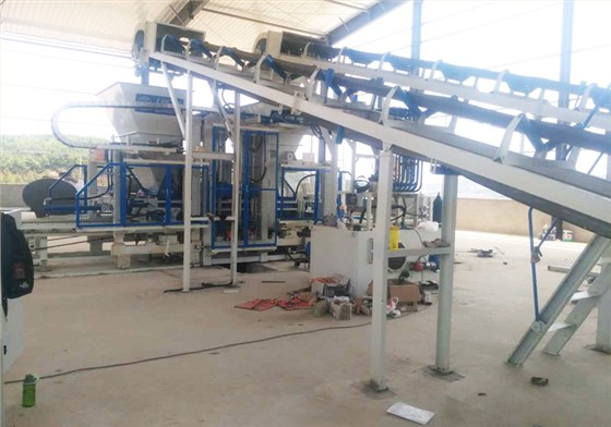 尾礦渣制磚機(jī)