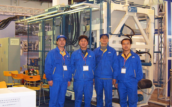 智能磚機(jī)廠家：把工作做到全面，把服務(wù)做到滿意