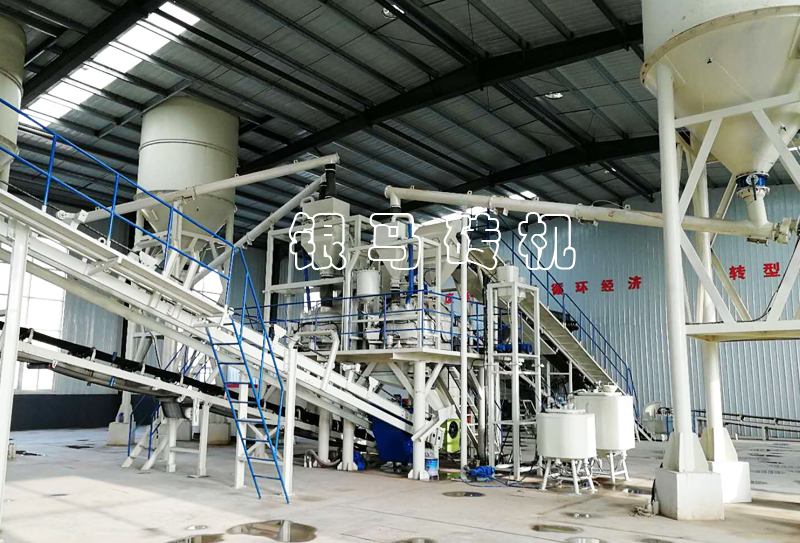 鐵尾礦制磚設備：免燒磚機發(fā)展是將用戶需求轉化為滿意度！