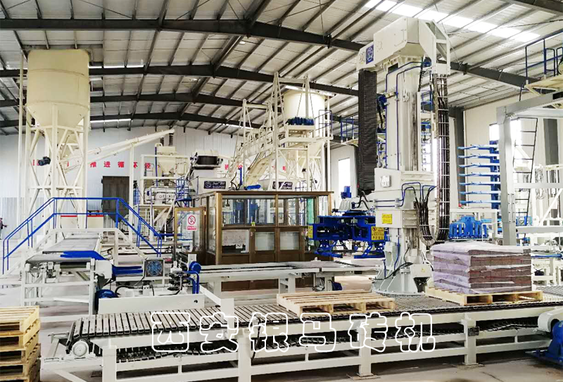 透水磚機(jī)搶占市場(chǎng)“先機(jī)”，成制磚多面手！