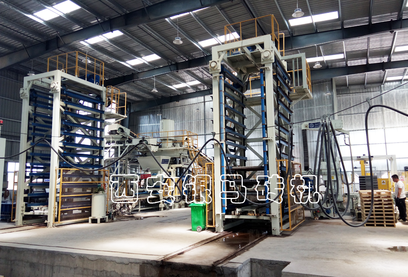 大型靜壓制磚機借&ldquo;西風(fēng)&rdquo; 資源化利用守&ldquo;青山&rdquo;