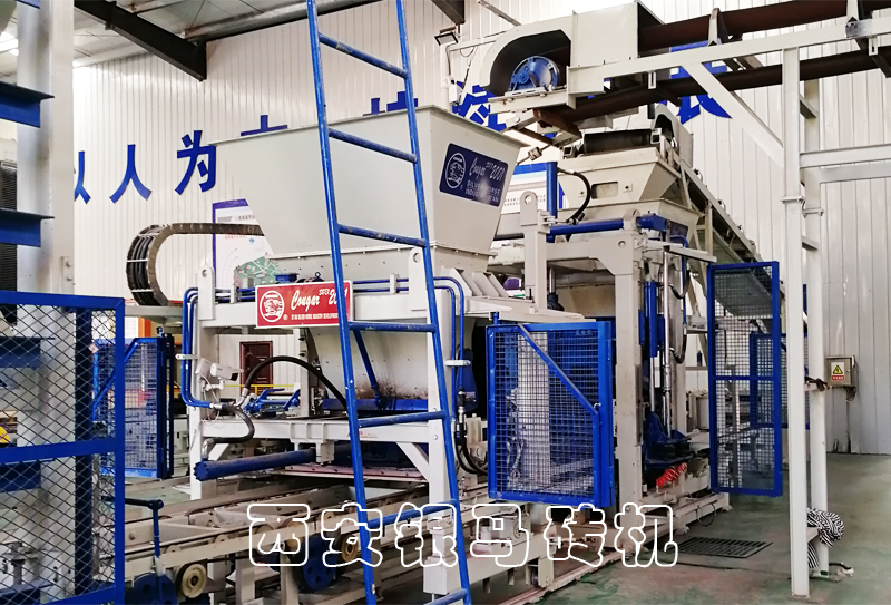 透水磚制磚機(jī)利用固廢生產(chǎn)磚石，進(jìn)軍磚企市場！