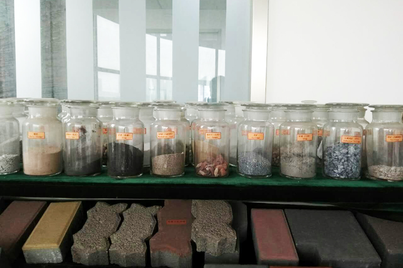 哪些材料可以被全自動免燒磚機(jī)做成磚？