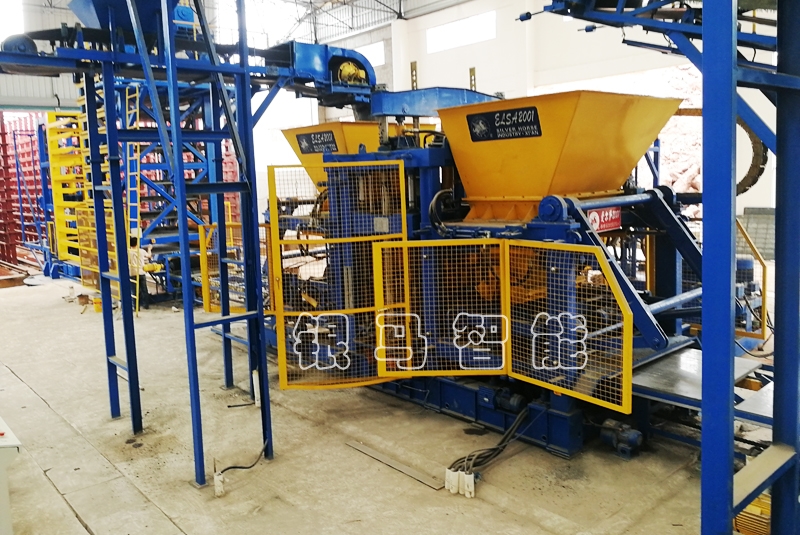 水泥花磚機(jī)設(shè)備清潔的誤區(qū)及需要注意的幾個事項！